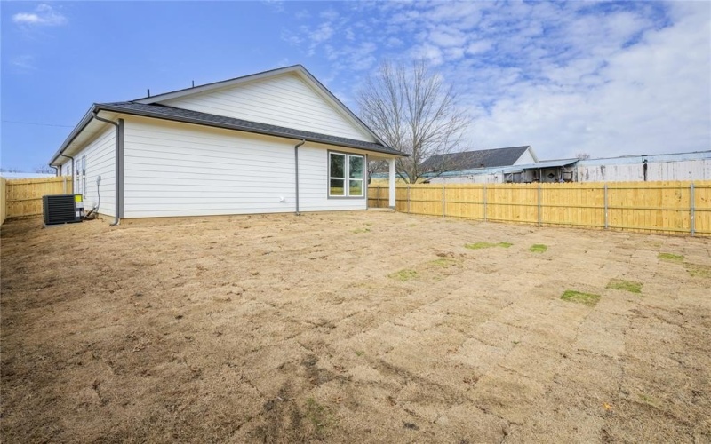 107 S Fir Street, Celeste, TX 75423, 3 Habitaciones Habitaciones , ,2 BañosBaños,Residential,En Venta,107 S Fir Street,20831252