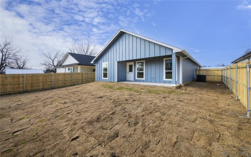 109 S Fir Street, Celeste, TX 75423, 3 Bedrooms Bedrooms, ,2 BathroomsBathrooms,Residential,For Sale,109 S Fir Street,20831371