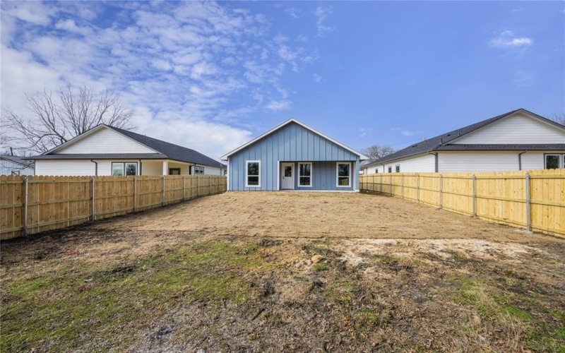 109 S Fir Street, Celeste, TX 75423, 3 Bedrooms Bedrooms, ,2 BathroomsBathrooms,Residential,For Sale,109 S Fir Street,20831371
