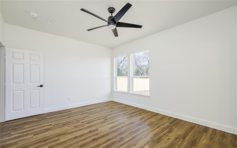 111 S Fir Street, Celeste, TX 75423, 3 Habitaciones Habitaciones , ,2 BañosBaños,Residential,En Venta,111 S Fir Street,20831427
