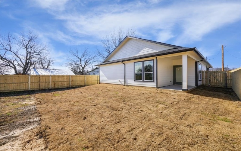 111 S Fir Street, Celeste, TX 75423, 3 Habitaciones Habitaciones , ,2 BañosBaños,Residential,En Venta,111 S Fir Street,20831427