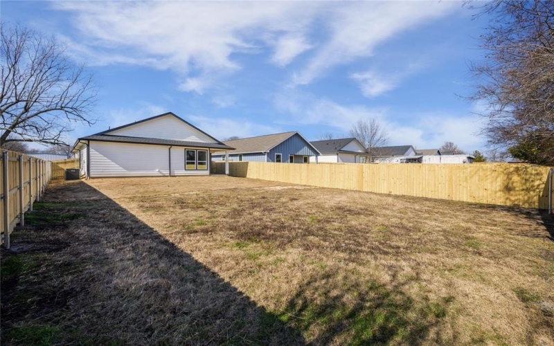 111 S Fir Street, Celeste, TX 75423, 3 Habitaciones Habitaciones , ,2 BañosBaños,Residential,En Venta,111 S Fir Street,20831427