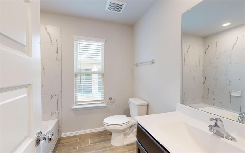 3324 Goshawk Drive, Denton, TX 76208, 3 Bedrooms Bedrooms, ,2 BathroomsBathrooms,Residential,For Sale,3324 Goshawk Drive,0,20831502