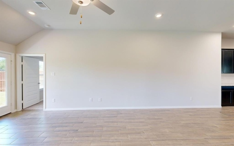 3324 Goshawk Drive, Denton, TX 76208, 3 Bedrooms Bedrooms, ,2 BathroomsBathrooms,Residential,For Sale,3324 Goshawk Drive,0,20831502