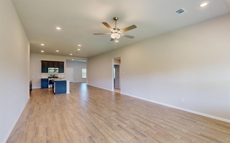 3324 Goshawk Drive, Denton, TX 76208, 3 Bedrooms Bedrooms, ,2 BathroomsBathrooms,Residential,For Sale,3324 Goshawk Drive,0,20831502