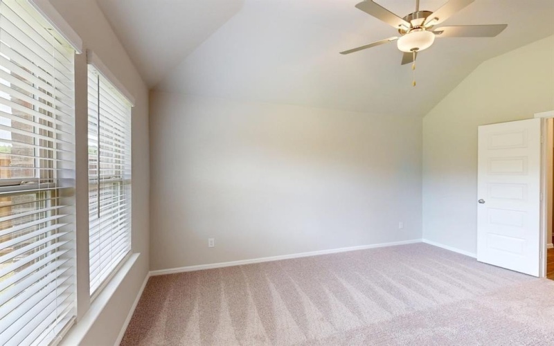 3324 Goshawk Drive, Denton, TX 76208, 3 Bedrooms Bedrooms, ,2 BathroomsBathrooms,Residential,For Sale,3324 Goshawk Drive,0,20831502