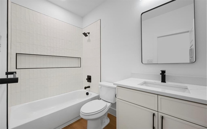 1573 Harris Court, Dallas, TX 75223, 3 Bedrooms Bedrooms, ,2 BathroomsBathrooms,Residential,For Sale,1573 Harris Court,20831643