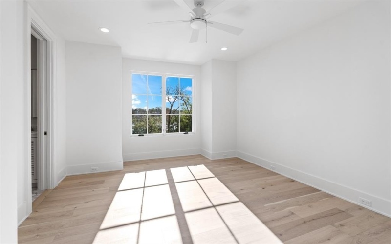 3810 Windward Way, Malakoff, TX 75148, 5 Bedrooms Bedrooms, ,6 BathroomsBathrooms,Residential,For Sale,3810 Windward Way,20831723