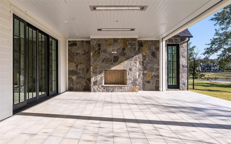3810 Windward Way, Malakoff, TX 75148, 5 Bedrooms Bedrooms, ,6 BathroomsBathrooms,Residential,For Sale,3810 Windward Way,20831723