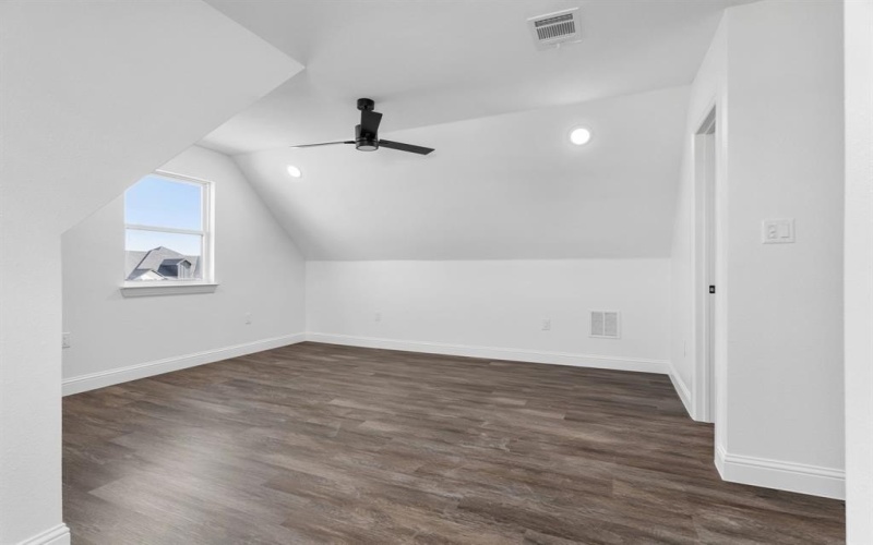 8636 Kassandra Drive, Sanger, TX 76266, 5 Bedrooms Bedrooms, ,3 BathroomsBathrooms,Residential,For Sale,8636 Kassandra Drive,20831888