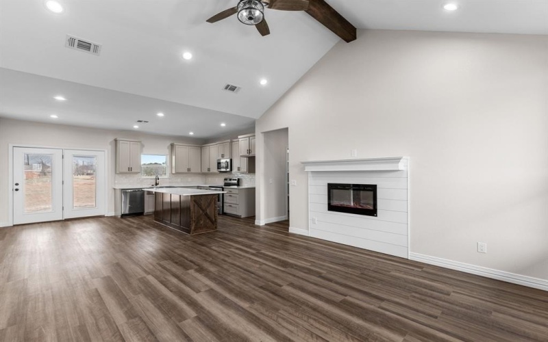 4695 Sisk Road, Wichita Falls, TX 76310, 3 Bedrooms Bedrooms, ,2 BathroomsBathrooms,Residential,For Sale,4695 Sisk Road,20832237