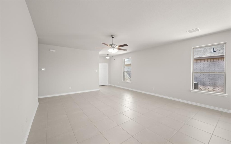 1902 Cheyenne Drive, Cleburne, TX 76033, 3 Habitaciones Habitaciones , ,2 BañosBaños,Residential,En Venta,1902 Cheyenne Drive,20832483