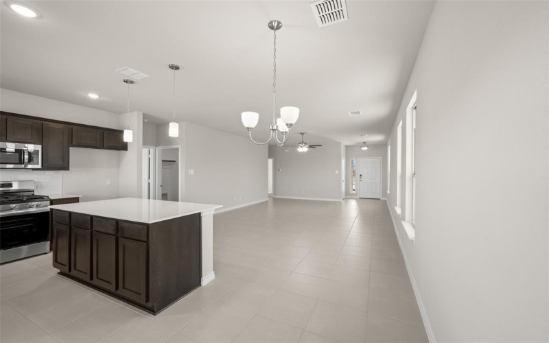 1902 Cheyenne Drive, Cleburne, TX 76033, 3 Habitaciones Habitaciones , ,2 BañosBaños,Residential,En Venta,1902 Cheyenne Drive,20832483