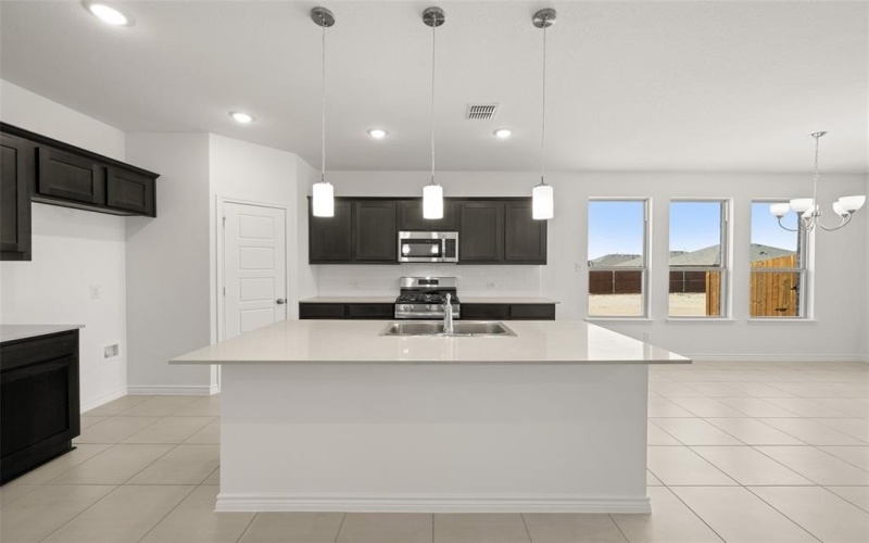 1904 Cheyenne Drive, Cleburne, TX 76033, 4 Bedrooms Bedrooms, ,2 BathroomsBathrooms,Residential,For Sale,1904 Cheyenne Drive,20832505
