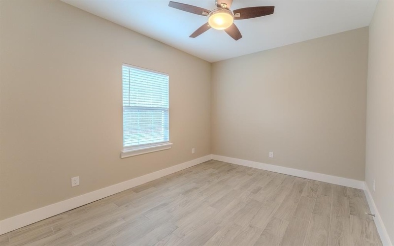 102 BUFFALO SPRINGS Road, Mabank, TX 75156, 3 Bedrooms Bedrooms, ,2 BathroomsBathrooms,Residential,For Sale,102 BUFFALO SPRINGS Road,20832559