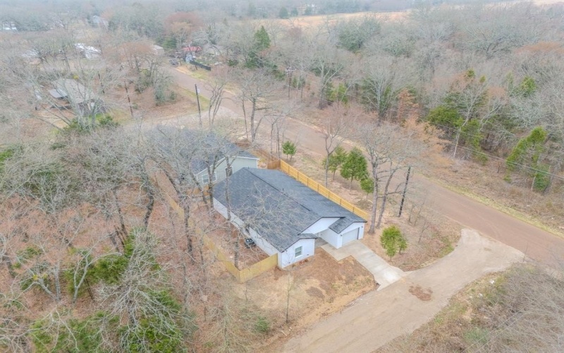 102 BUFFALO SPRINGS Road, Mabank, TX 75156, 3 Bedrooms Bedrooms, ,2 BathroomsBathrooms,Residential,For Sale,102 BUFFALO SPRINGS Road,20832559
