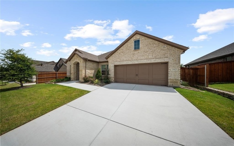 312 Honey Brook Lane, Aledo, TX 76008, 4 Habitaciones Habitaciones , ,3 BañosBaños,Residential,En Venta,312 Honey Brook Lane,20833087