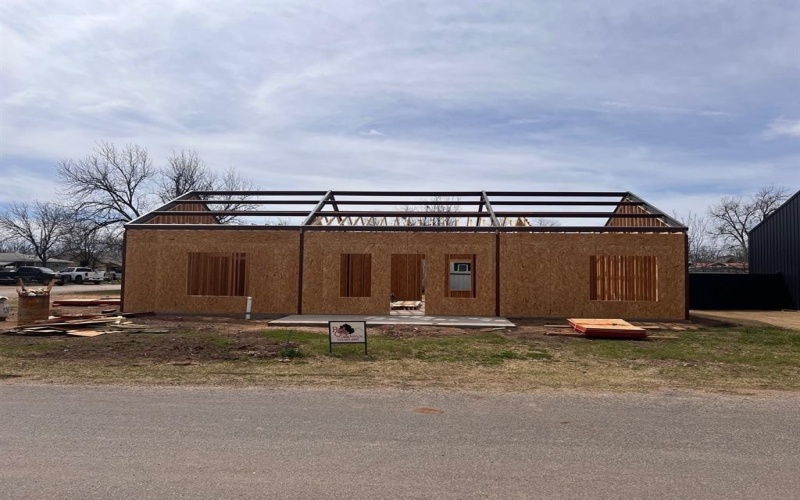 1001 S 6th Street, Merkel, TX 79536, 3 Bedrooms Bedrooms, ,2 BathroomsBathrooms,Residential,For Sale,1001 S 6th Street,20833180