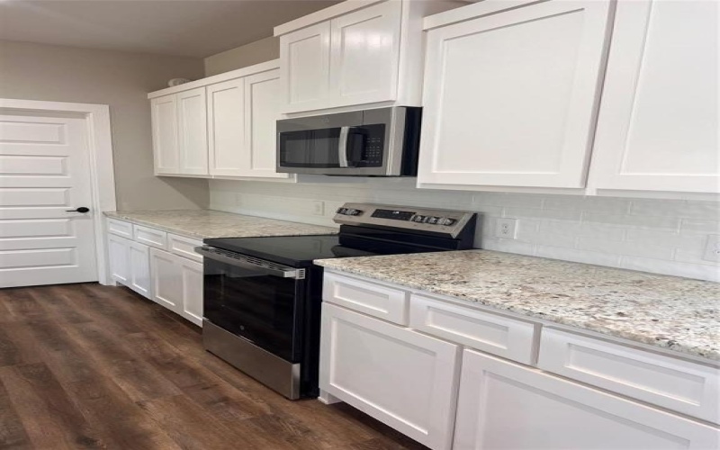 1001 S 6th Street, Merkel, TX 79536, 3 Bedrooms Bedrooms, ,2 BathroomsBathrooms,Residential,For Sale,1001 S 6th Street,20833180