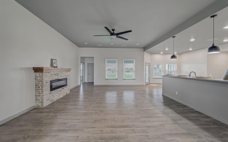 2558 W FM-1566, Celeste, TX 75423, 4 Bedrooms Bedrooms, ,2 BathroomsBathrooms,Residential,For Sale,2558 W FM-1566,20833192