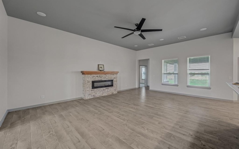 2558 W FM-1566, Celeste, TX 75423, 4 Bedrooms Bedrooms, ,2 BathroomsBathrooms,Residential,For Sale,2558 W FM-1566,20833192