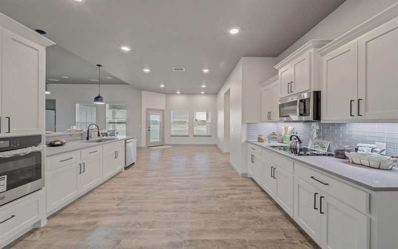 2558 W FM-1566, Celeste, TX 75423, 4 Bedrooms Bedrooms, ,2 BathroomsBathrooms,Residential,For Sale,2558 W FM-1566,20833192