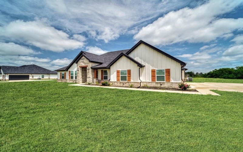 2544 W FM 1566, Celeste, TX 75423, 4 Habitaciones Habitaciones , ,2 BañosBaños,Residential,En Venta,2544 W FM 1566,0,20833194
