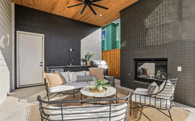 1909 Mcmillan Avenue, Dallas, TX 75206, 4 Habitaciones Habitaciones , ,5 BañosBaños,Residential,En Venta,1909 Mcmillan Avenue,20833625