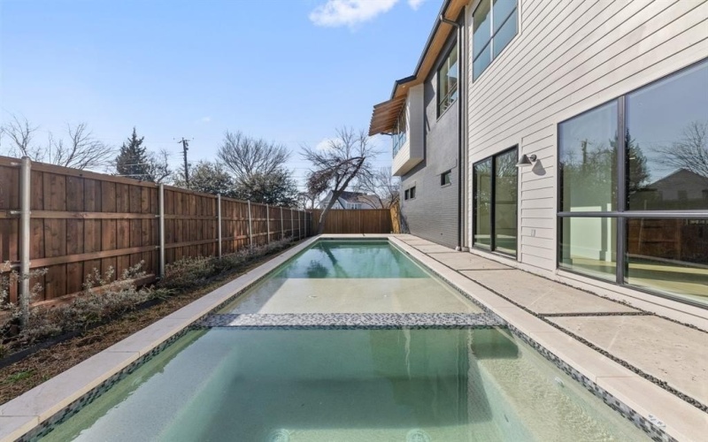 1909 Mcmillan Avenue, Dallas, TX 75206, 4 Habitaciones Habitaciones , ,5 BañosBaños,Residential,En Venta,1909 Mcmillan Avenue,20833625