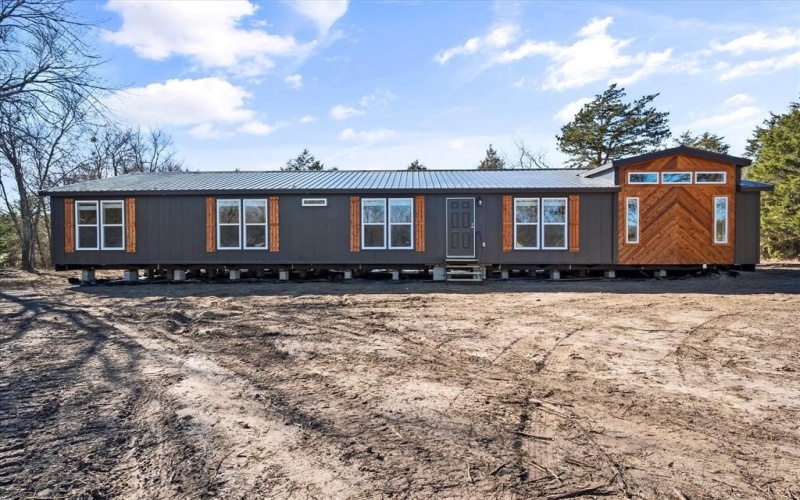 546 County Road 975, Mexia, TX 76667, 4 Bedrooms Bedrooms, ,3 BathroomsBathrooms,Residential,For Sale,546 County Road 975,20833731