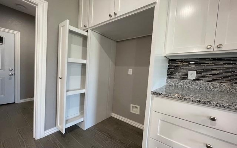 304 Avenue D, Ennis, TX 75119, 3 Habitaciones Habitaciones , ,2 BañosBaños,Residential,En Venta,304 Avenue D,20830411
