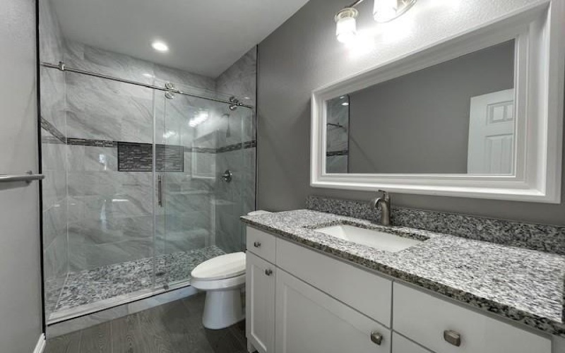 304 Avenue D, Ennis, TX 75119, 3 Habitaciones Habitaciones , ,2 BañosBaños,Residential,En Venta,304 Avenue D,20830411