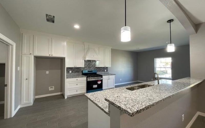 304 Avenue D, Ennis, TX 75119, 3 Habitaciones Habitaciones , ,2 BañosBaños,Residential,En Venta,304 Avenue D,20830411