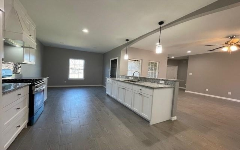 304 Avenue D, Ennis, TX 75119, 3 Habitaciones Habitaciones , ,2 BañosBaños,Residential,En Venta,304 Avenue D,20830411