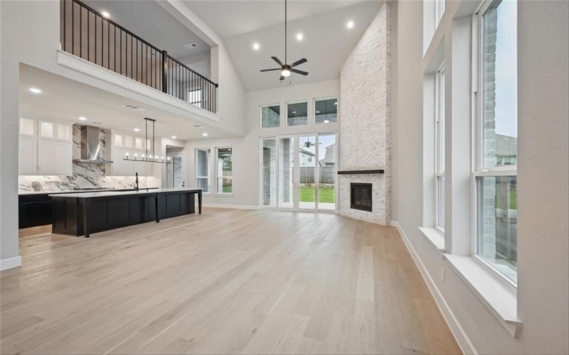 1512 Buttercup Avenue, Aubrey, TX 76227, 4 Habitaciones Habitaciones , ,5 BañosBaños,Residential,En Venta,1512 Buttercup Avenue,20833766