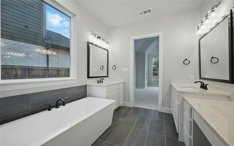 1512 Buttercup Avenue, Aubrey, TX 76227, 4 Habitaciones Habitaciones , ,5 BañosBaños,Residential,En Venta,1512 Buttercup Avenue,20833766