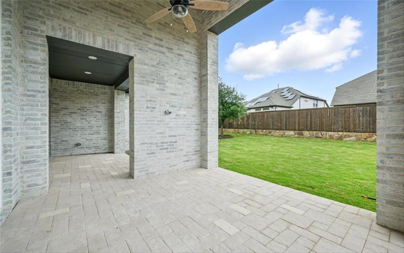 1512 Buttercup Avenue, Aubrey, TX 76227, 4 Habitaciones Habitaciones , ,5 BañosBaños,Residential,En Venta,1512 Buttercup Avenue,20833766