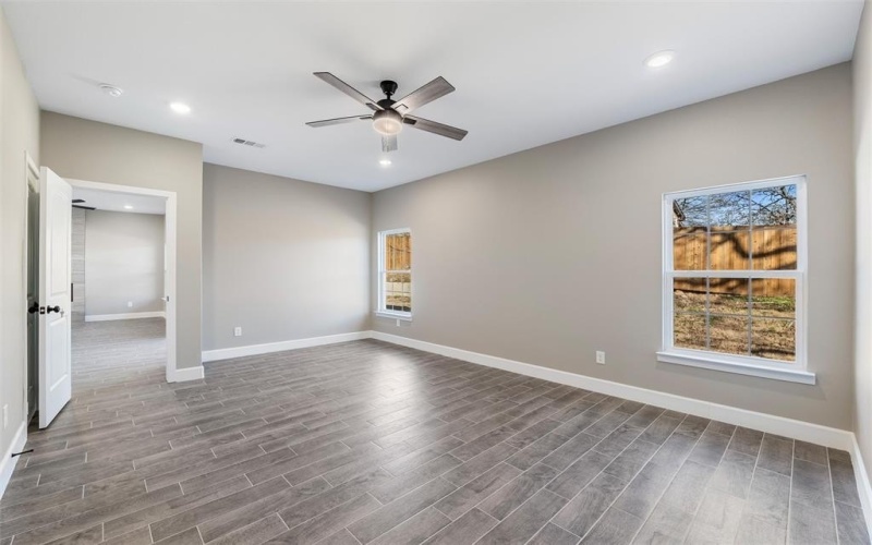 402 Lagoon Drive, Gun Barrel City, TX 75156, 3 Habitaciones Habitaciones , ,2 BañosBaños,Residential,En Venta,402 Lagoon Drive,20833838