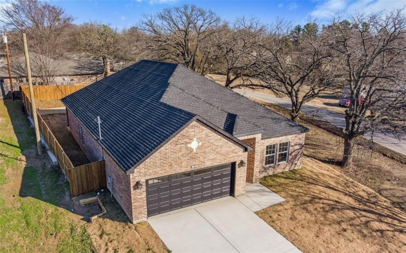 402 Lagoon Drive, Gun Barrel City, TX 75156, 3 Habitaciones Habitaciones , ,2 BañosBaños,Residential,En Venta,402 Lagoon Drive,20833838