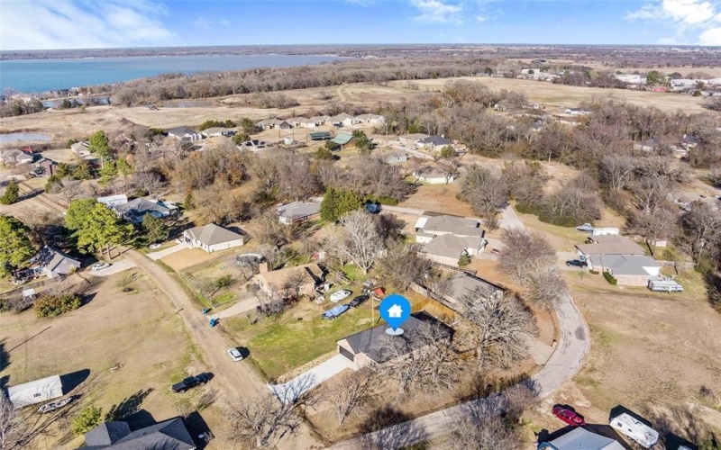 402 Lagoon Drive, Gun Barrel City, TX 75156, 3 Habitaciones Habitaciones , ,2 BañosBaños,Residential,En Venta,402 Lagoon Drive,20833838