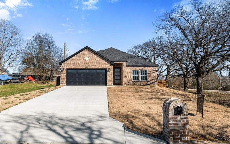 402 Lagoon Drive, Gun Barrel City, TX 75156, 3 Habitaciones Habitaciones , ,2 BañosBaños,Residential,En Venta,402 Lagoon Drive,20833838