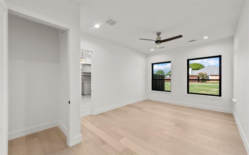 9727 Williford Trail, Frisco, TX 75033, 4 Habitaciones Habitaciones , ,5 BañosBaños,Residential,En Venta,9727 Williford Trail,20833898