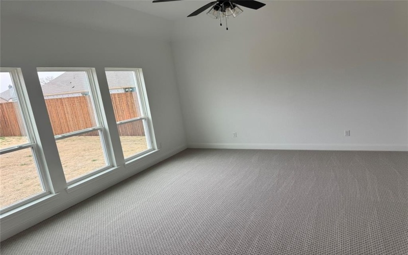 117 Goldfinch Road, Joshua, TX 76058, 4 Bedrooms Bedrooms, ,3 BathroomsBathrooms,Residential,For Sale,117 Goldfinch Road,20833960