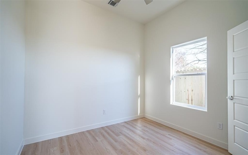 3320 Brazos River Drive, Granbury, TX 76048, 3 Bedrooms Bedrooms, ,2 BathroomsBathrooms,Residential,For Sale,3320 Brazos River Drive,20833979