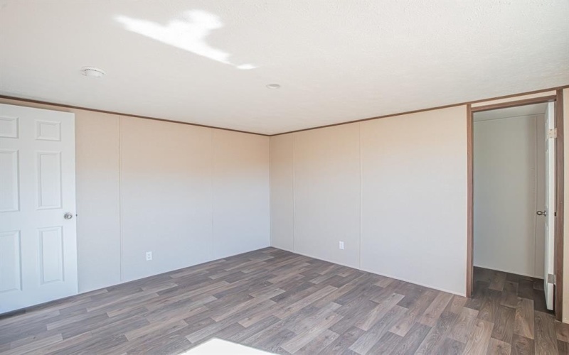 108 Draven Drive, Springtown, TX 76082, 5 Bedrooms Bedrooms, ,3 BathroomsBathrooms,Residential,For Sale,108 Draven Drive,20834001