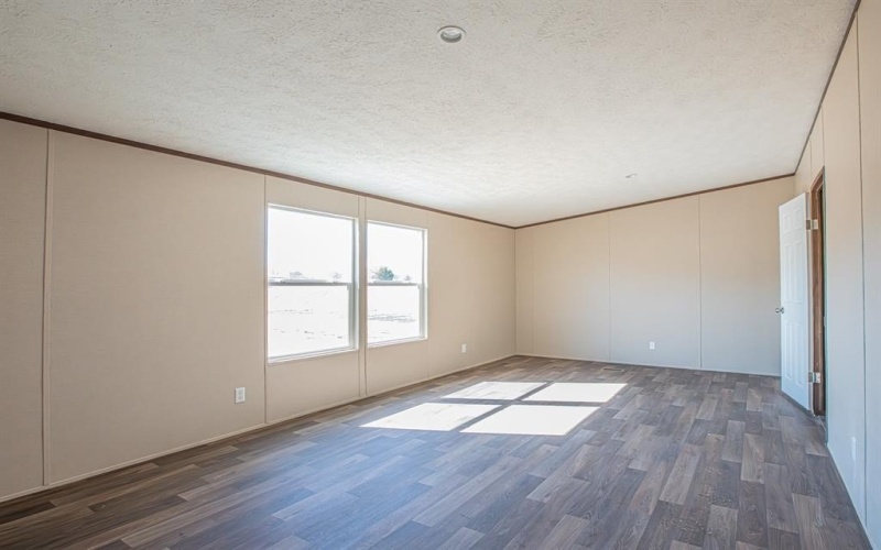 108 Draven Drive, Springtown, TX 76082, 5 Bedrooms Bedrooms, ,3 BathroomsBathrooms,Residential,For Sale,108 Draven Drive,20834001