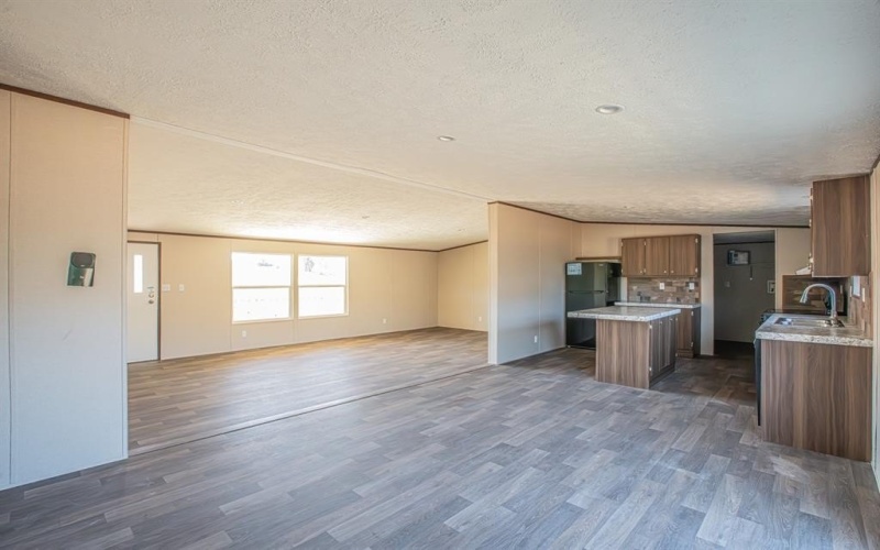 108 Draven Drive, Springtown, TX 76082, 5 Bedrooms Bedrooms, ,3 BathroomsBathrooms,Residential,For Sale,108 Draven Drive,20834001