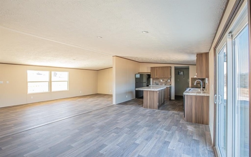 108 Draven Drive, Springtown, TX 76082, 5 Bedrooms Bedrooms, ,3 BathroomsBathrooms,Residential,For Sale,108 Draven Drive,20834001