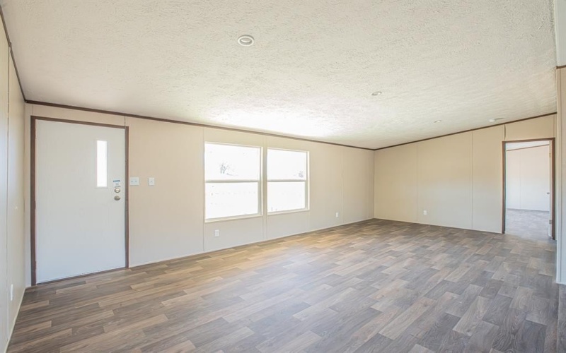 108 Draven Drive, Springtown, TX 76082, 5 Bedrooms Bedrooms, ,3 BathroomsBathrooms,Residential,For Sale,108 Draven Drive,20834001