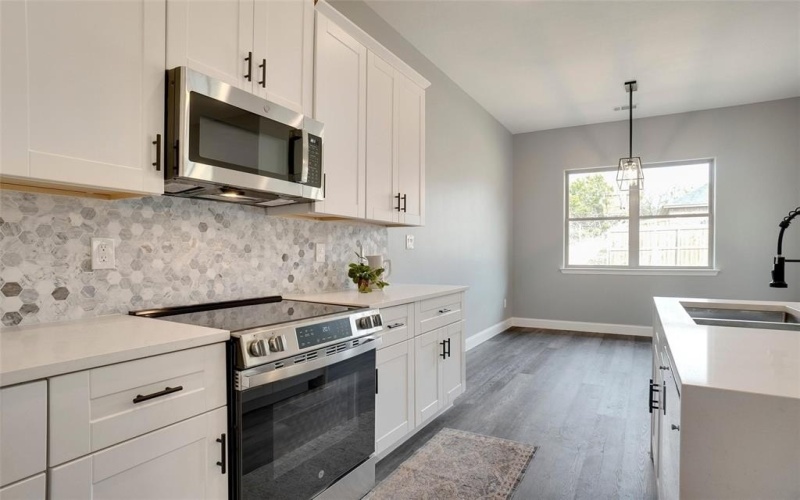 5813 Stonegate Circle, Granbury, TX 76048, 3 Habitaciones Habitaciones , ,2 BañosBaños,Residential,En Venta,5813 Stonegate Circle,20834052